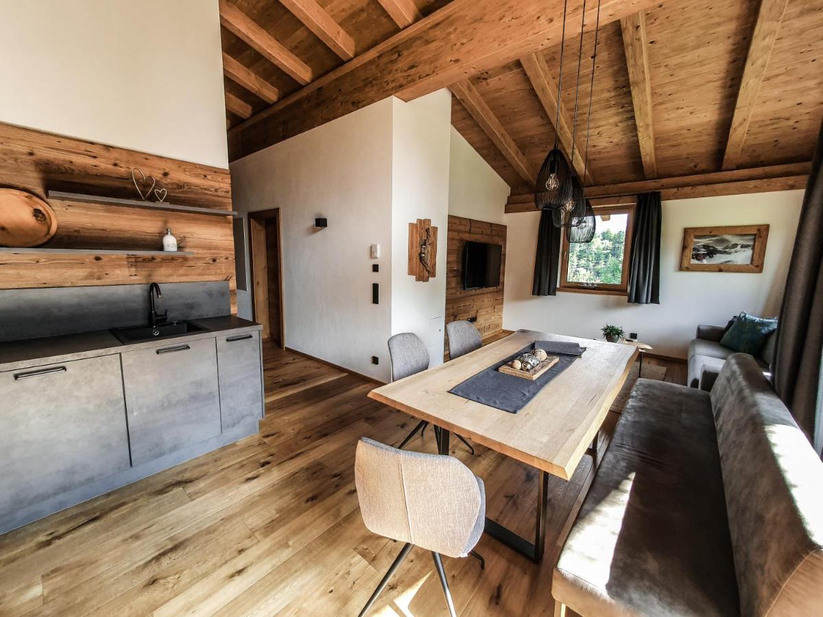 Zeitfrei Chalet Apartments ฟีบาบรุนน์ ภายนอก รูปภาพ