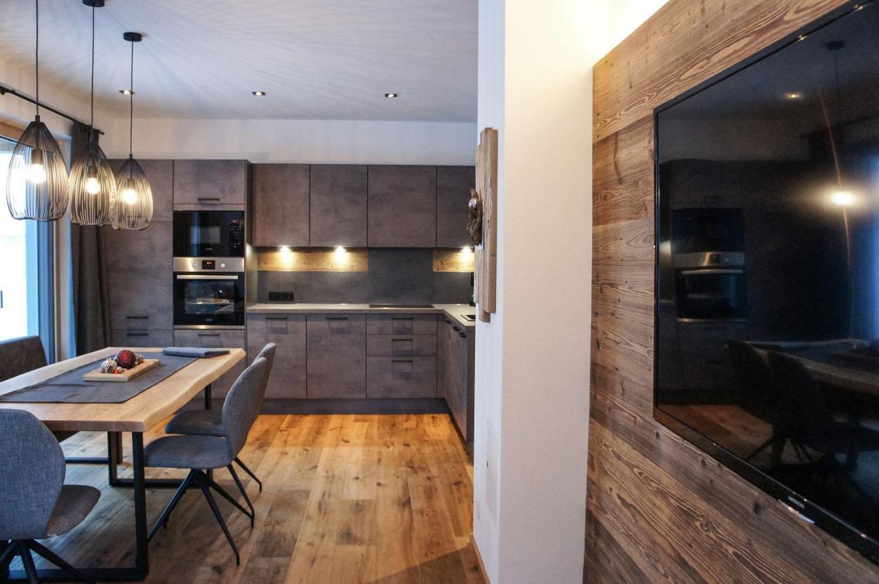 Zeitfrei Chalet Apartments ฟีบาบรุนน์ ภายนอก รูปภาพ