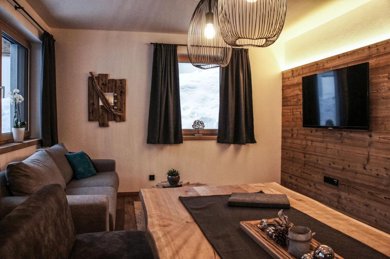 Zeitfrei Chalet Apartments ฟีบาบรุนน์ ภายนอก รูปภาพ