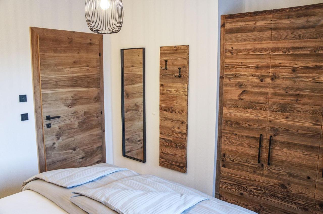 Zeitfrei Chalet Apartments ฟีบาบรุนน์ ภายนอก รูปภาพ